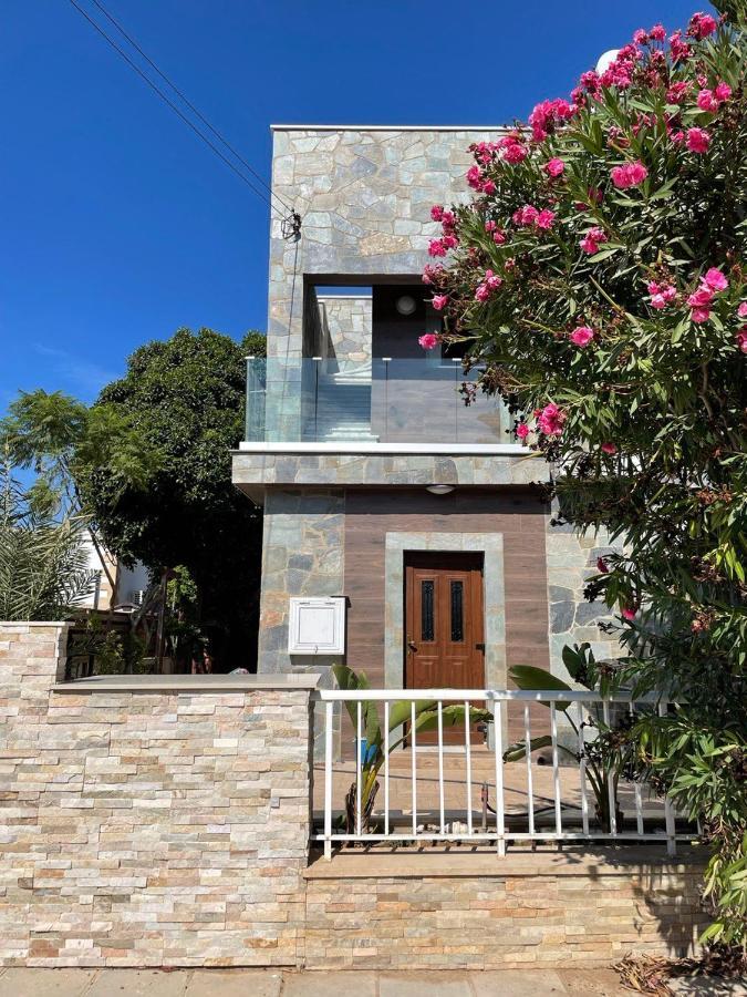 Mosaic Villa By The Sea Protaras Exterior foto